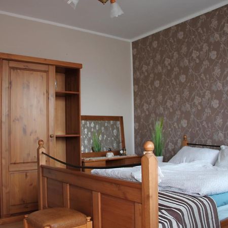 Apartamenty Eka Dom Goscinny 350M Do Plazy Rewal Eksteriør billede